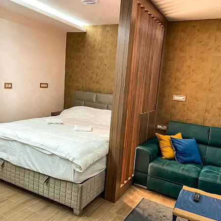 Diamond Centar * Kopaonik